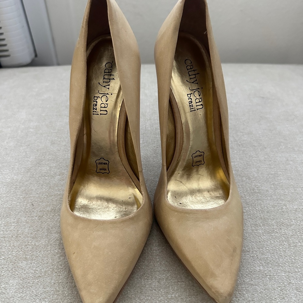 Cathy Jean Women's Beige Heels